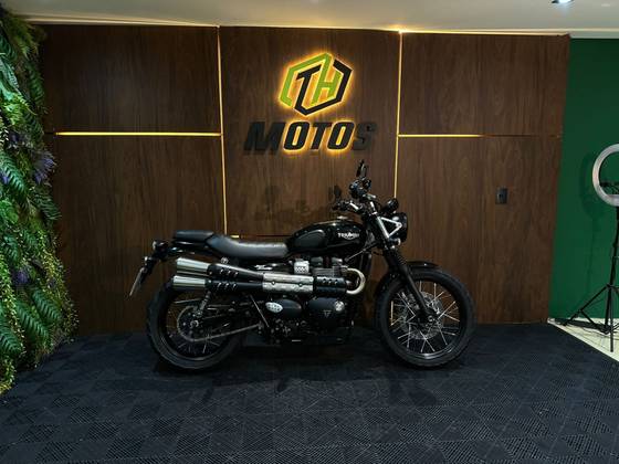 TRIUMPH STREET SCRAMBLER TRIUMPH STREET SCRAMBLER